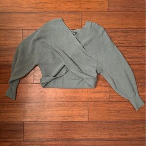 Cropped Gray Knit Sweater